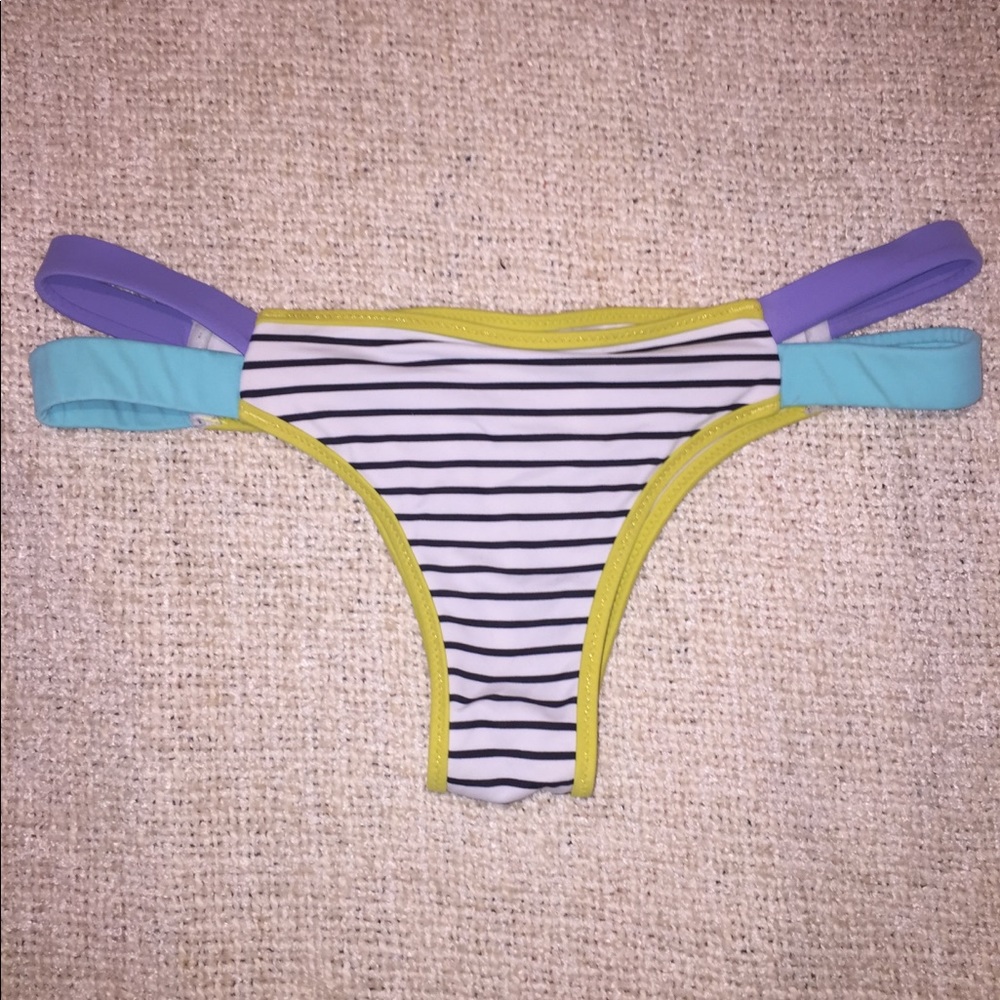 Victoria Secret swim suit bottoms